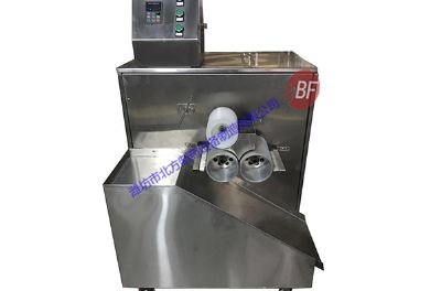 點擊查看詳細信息<br>標(biāo)題：催化劑搓丸機 閱讀次數(shù)：3235